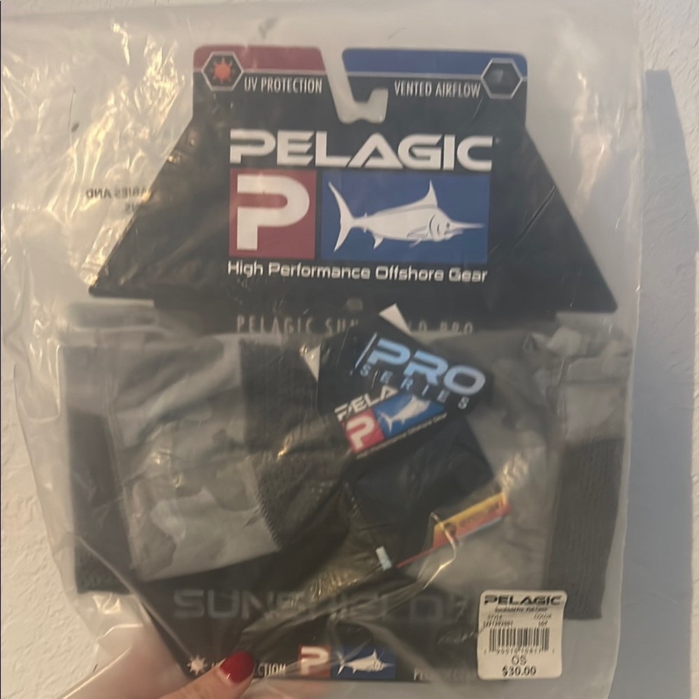 Pelagic Sunshield Pro Black